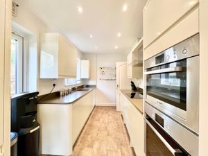 Photo 32- click for photo gallery